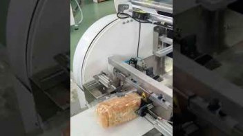 Упаковка нарезанного хлеба